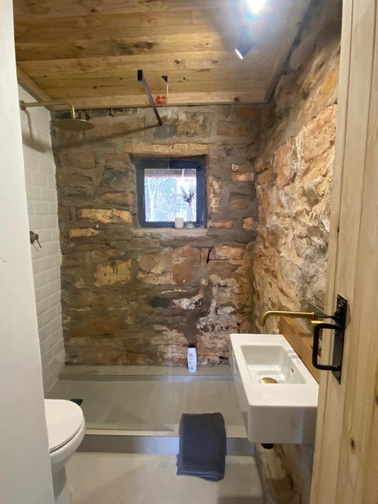Yellowwoods Farm - Willoughbys Cottage And Old Stables Cottage Curryʼs Post Extérieur photo