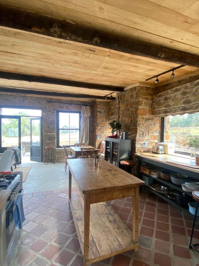 Yellowwoods Farm - Willoughbys Cottage And Old Stables Cottage Curryʼs Post Extérieur photo